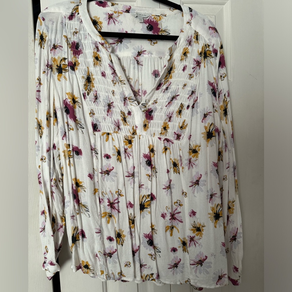 Lucky Brand floral long sleeve smocked top Size XL